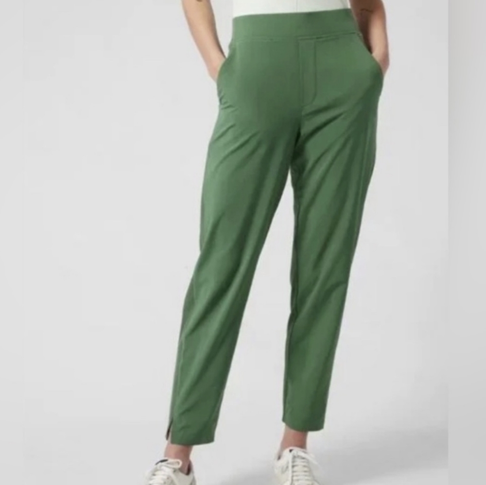 Athleta Green Ankle Pants